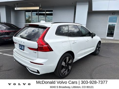 Used 2025 Volvo XC60 T8 Plus w/ Protection Package Premier AWD/4WD image 3