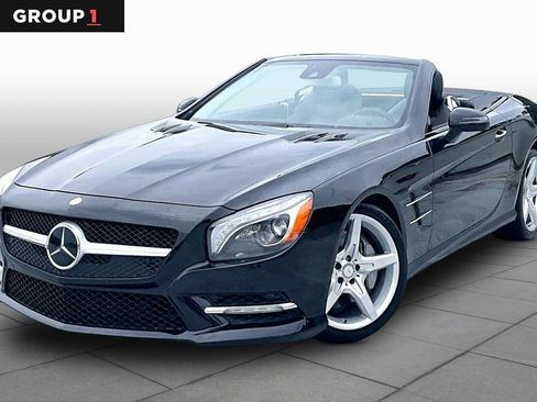 Used 2015 Mercedes-Benz SL 550 image 1