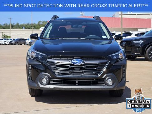 Used 2025 Subaru Outback Premium AWD/4WD image 2