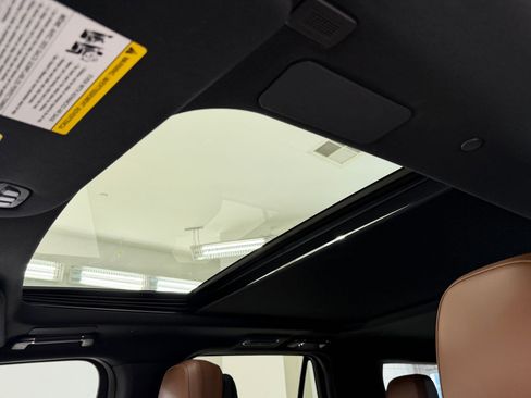 Used 2024 Lincoln Navigator Reserve image 15