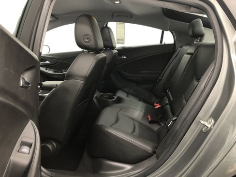 Used 2017 Chevrolet Volt Premier w/ Driver Confidence II Package image 10