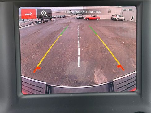 Used 2024 RAM 2500 Big Horn w/ Bed Utility Group image 4