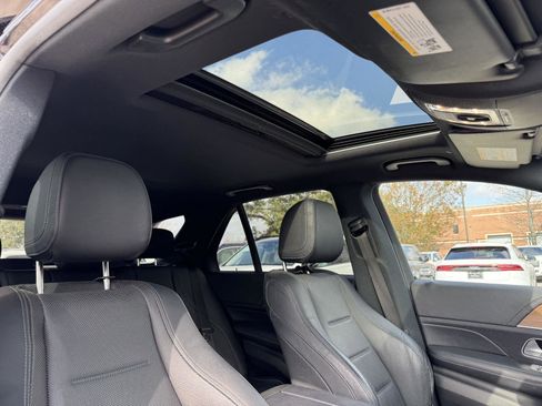 Used 2021 Mercedes-Benz GLE 450 GLE 450 image 31