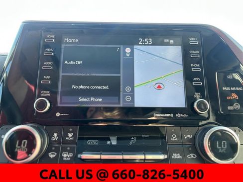 Used 2022 Toyota Highlander XLE image 23