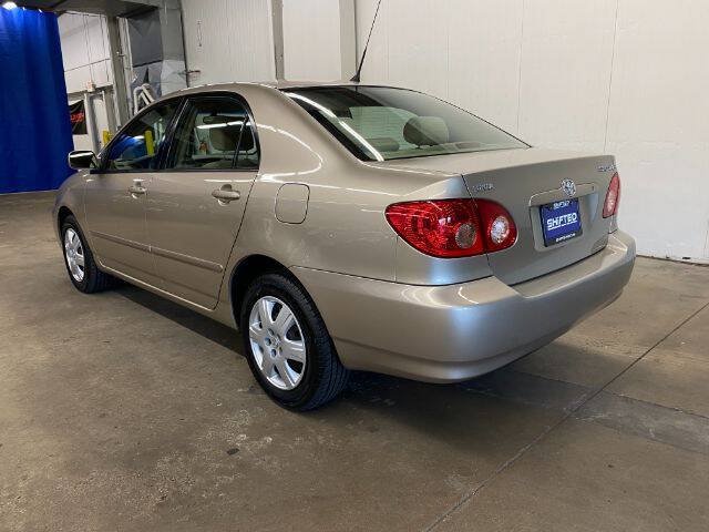 Used 2007 Toyota Corolla LE w/ Audio Value Pkg FWD image 3