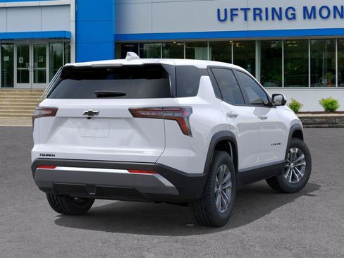 New 2026 Chevrolet Equinox LT w/ Convenience Package II FWD image 4