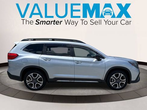 Used 2024 Subaru Ascent Limited AWD/4WD image 2
