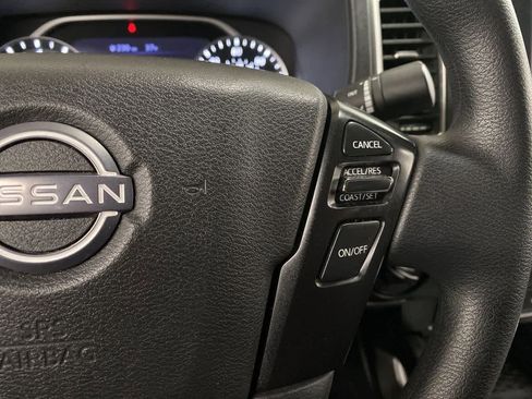 Used 2023 Nissan Frontier SV image 21