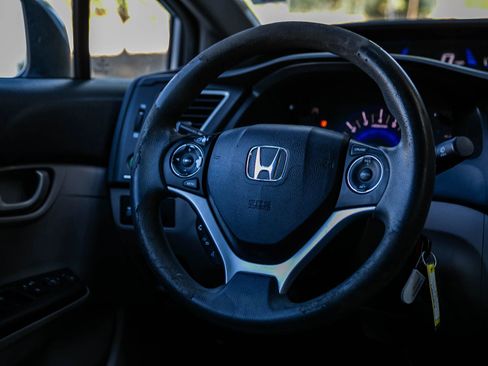 Used 2014 Honda Civic LX image 24