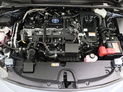 Used 2022 Toyota Corolla LE image 35