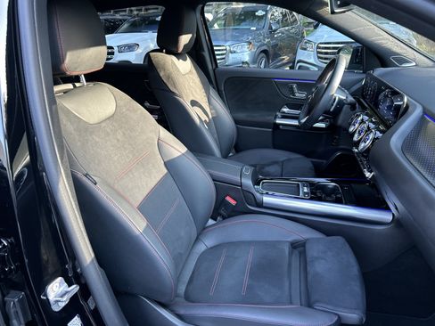 Certified 2025 Mercedes-Benz GLA 250 4MATIC image 53