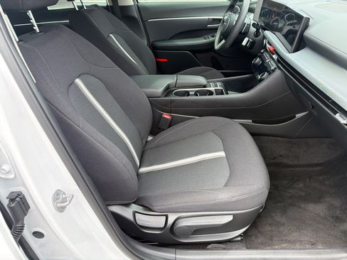 Certified 2025 Hyundai Sonata SEL FWD image 14