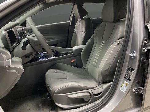 New 2026 Hyundai Elantra SEL Sport w/ Cargo Package image 4