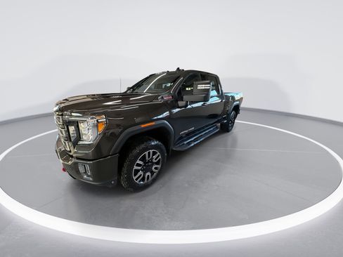 Used 2020 GMC Sierra 3500 AT4 w/ AT4 Premium Package image 4