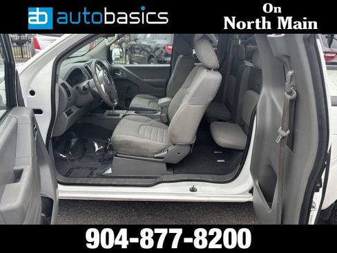 Used 2019 Nissan Frontier S image 21