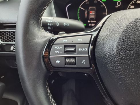 Used 2025 Honda Civic Sport image 15