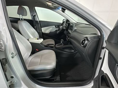 Used 2023 Hyundai Kona SEL w/ Cargo Package AWD/4WD image 29