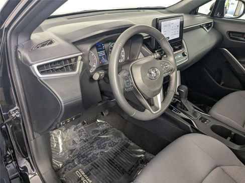 Used 2024 Toyota Corolla Cross AWD Hybrid image 14