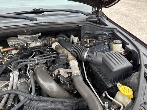 Used 2014 Jeep Grand Cherokee Summit image 8