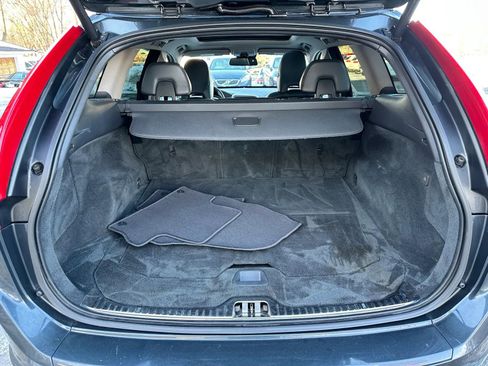 Used 2014 Volvo XC60 T6 image 22