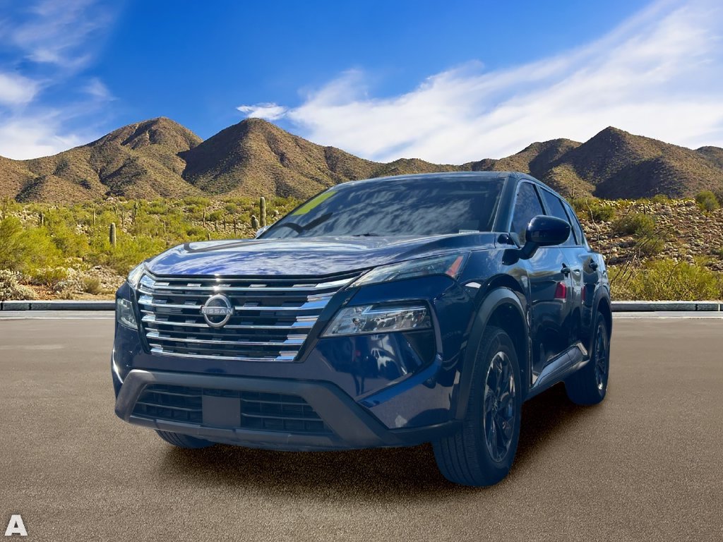 Used 2025 Nissan Rogue SV FWD image 2