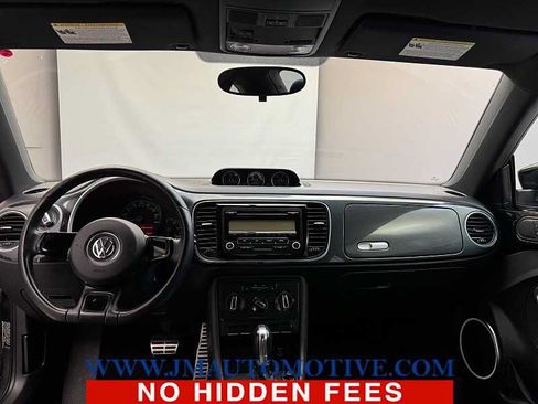 Used 2012 Volkswagen Beetle 2.0T FWD image 11
