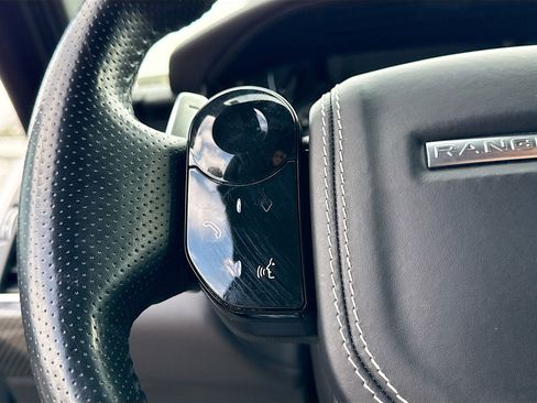 Used 2022 Land Rover Range Rover Sport SVR image 37