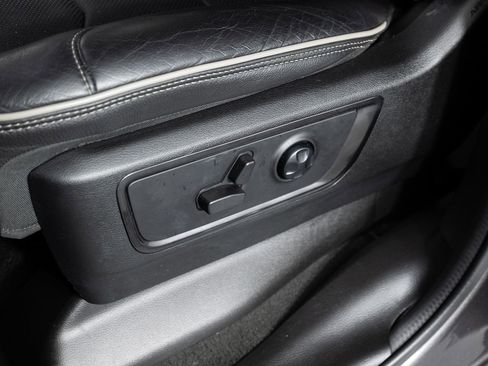 Used 2023 RAM 1500 Limited w/ Night Edition image 16