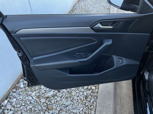 Used 2024 Volkswagen Jetta S image 12