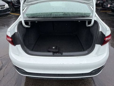 Used 2025 Volkswagen Jetta S FWD image 21
