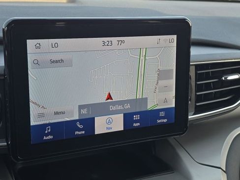 Used 2022 Ford Explorer XLT w/ Equipment Group 202A image 31