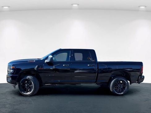 New 2026 RAM 2500 Big Horn AWD/4WD image 4