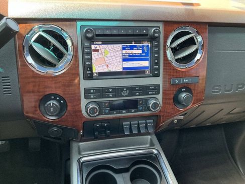 Used 2011 Ford F250 King Ranch w/ FX4 Off Road Pkg AWD/4WD image 15