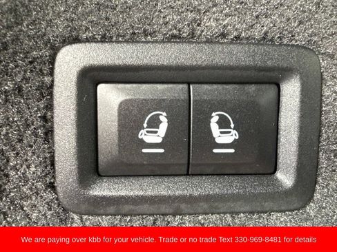 Used 2022 Jeep Grand Cherokee L Overland w/ Luxury Tech Group IV AWD/4WD image 45