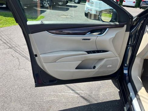 Used 2013 Cadillac XTS Luxury w/ Driver Awareness Package FWD image 14