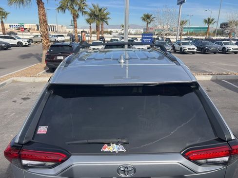 Used 2020 Toyota RAV4 XLE w/ Convenience Package image 37