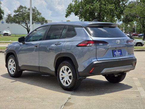 Used 2026 Toyota Corolla Cross L FWD image 7