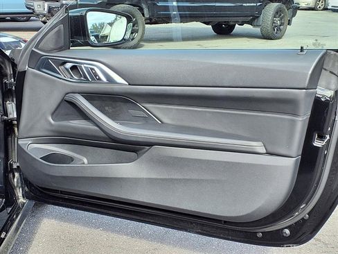 Used 2025 BMW 430i Convertible image 12