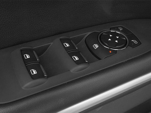 Used 2013 Lincoln MKZ FWD image 19