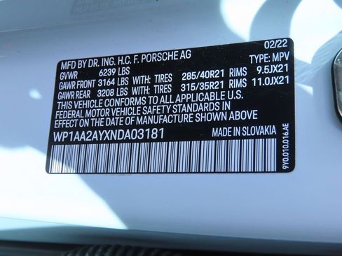 Used 2022 Porsche Cayenne AWD/4WD image 22