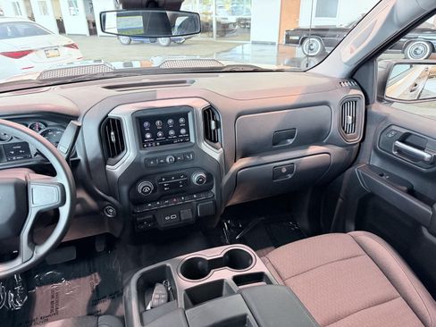 Used 2023 Chevrolet Silverado 1500 Custom Trail Boss w/ LPO, Dark Essentials Package AWD/4WD image 40
