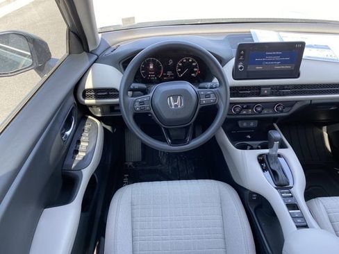 New 2026 Honda HR-V LX image 28