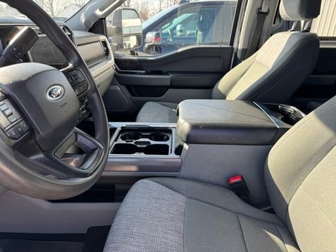 Used 2023 Ford F350 XLT w/ XLT Premium Package image 17