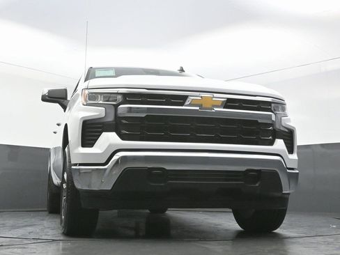 Used 2025 Chevrolet Silverado 1500 LT image 52