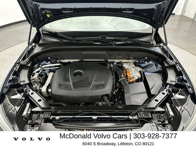 Certified 2024 Volvo XC60 T8 Plus w/ Protection Package Premier AWD/4WD image 26
