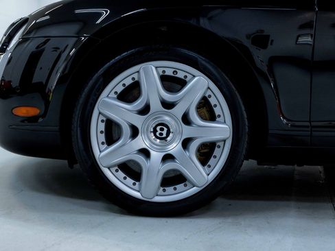 Used 2006 Bentley Continental GT image 40