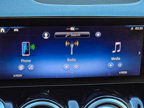 New 2026 Mercedes-Benz GLB 250 4MATIC image 14