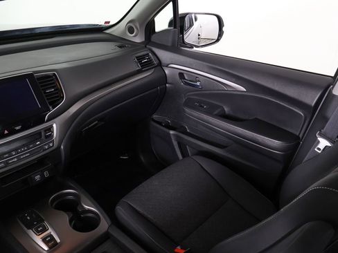 Used 2023 Honda Ridgeline Sport image 30