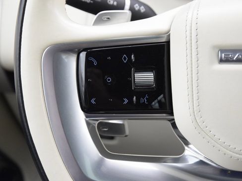 Used 2023 Land Rover Range Rover Long Wheelbase Autobiography image 27