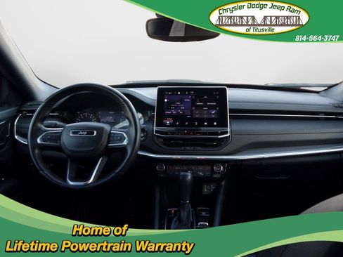 Used 2022 Jeep Compass Limited image 23